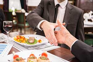 business dining etiquette
